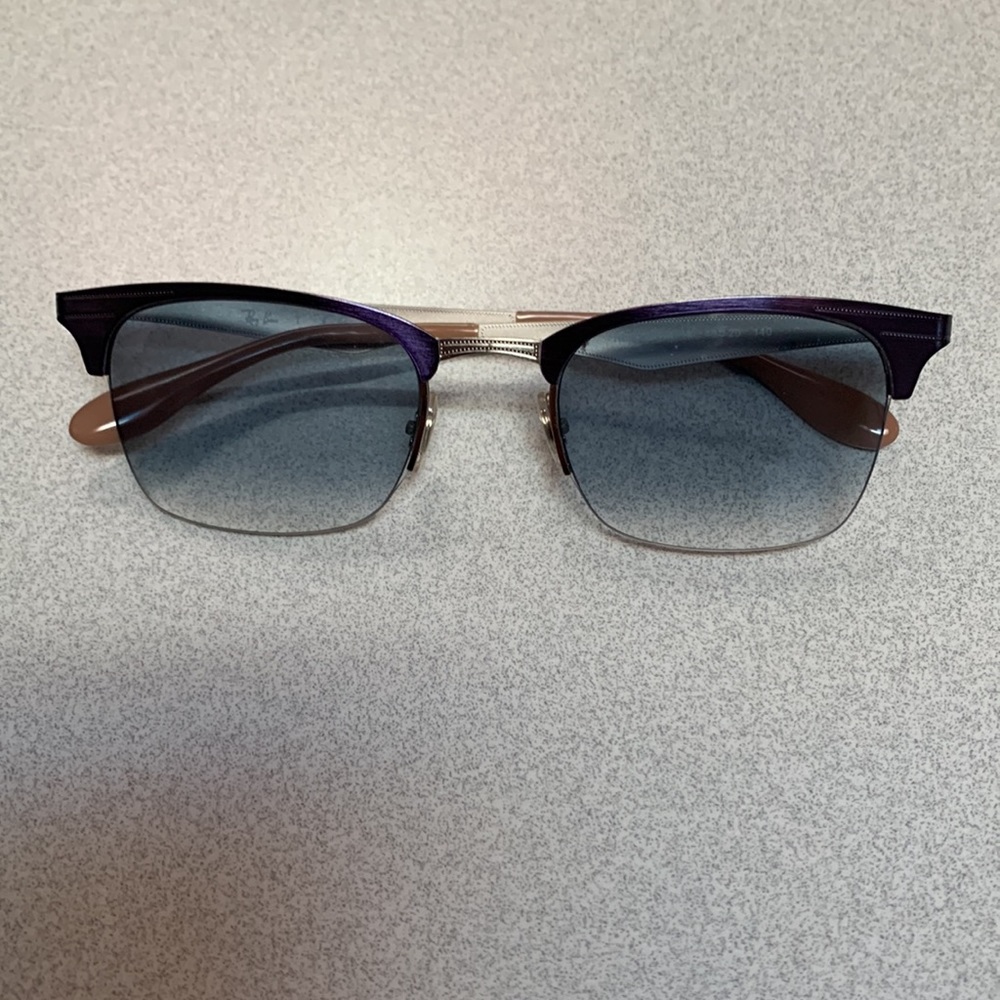 Unisex Ray-Ban sunglasses